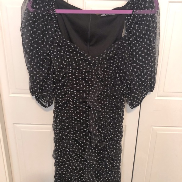 Zara Polkadot Ruched Dress - Picture 6 of 9